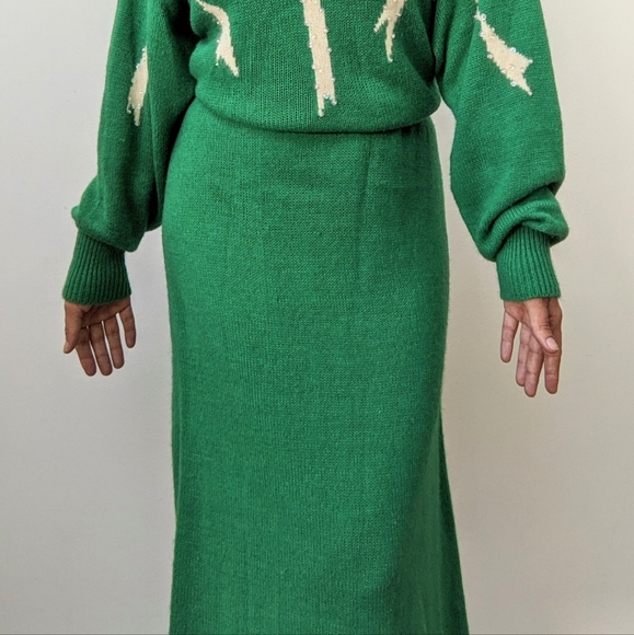 🖤 Vintage Christmas Sweater Dress. - Picture 4 of 7